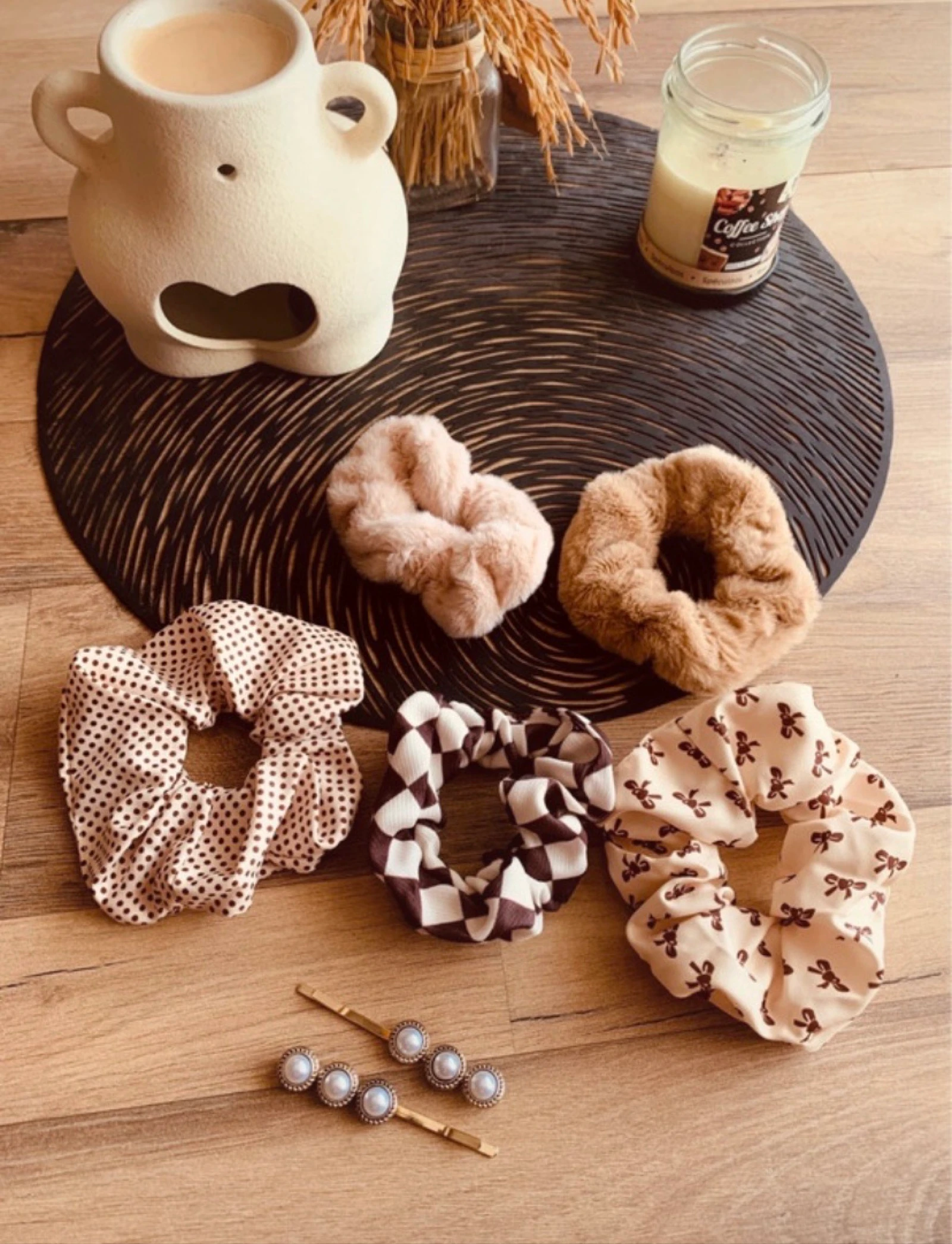 Lot de chouchous/barrette pour cheveux (x6) - Sans marque